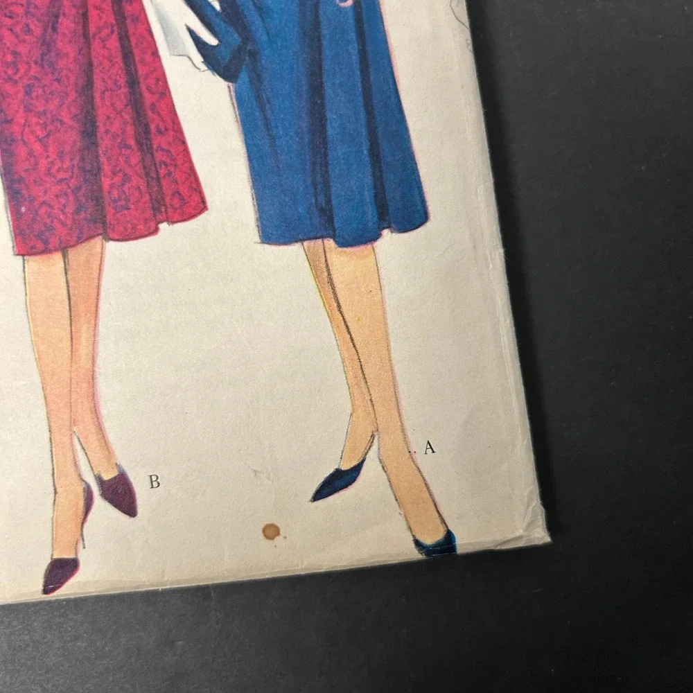 Vintage 60's Vogue 4245 Sewing Pattern Women 16.5 Dress Godet Bloused HTF RARE